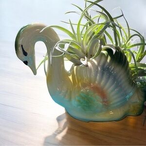 Vintage swan planter,crazing through out, charming, no chips, made in USA